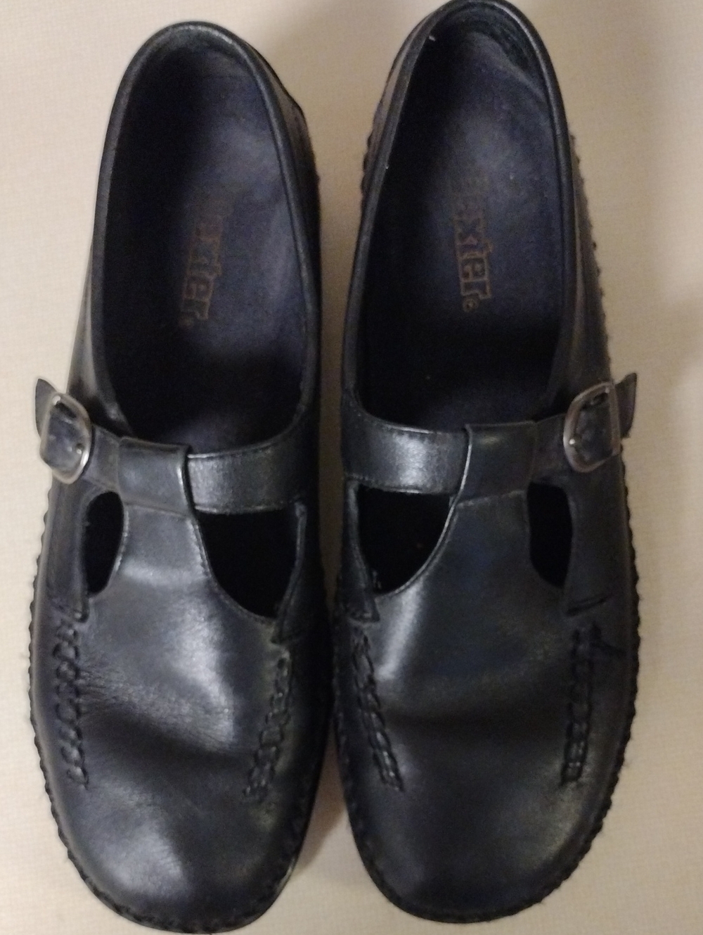 Dexter Black Leather Women’s Buckle Slip-On Loafers 9.5
